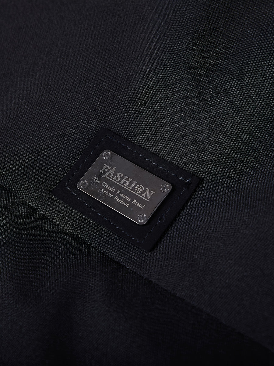 Veste matelassée, à col montant, noir, détail du vêtement