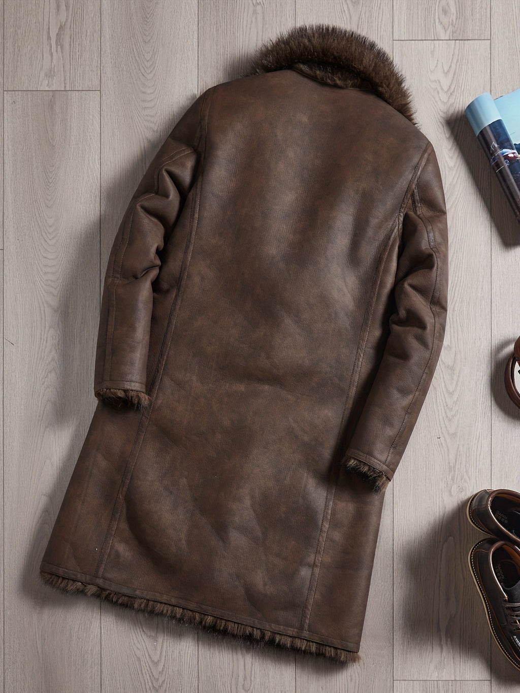 Manteau en fausse fourrure long pour homme, à revers, jaune marron
