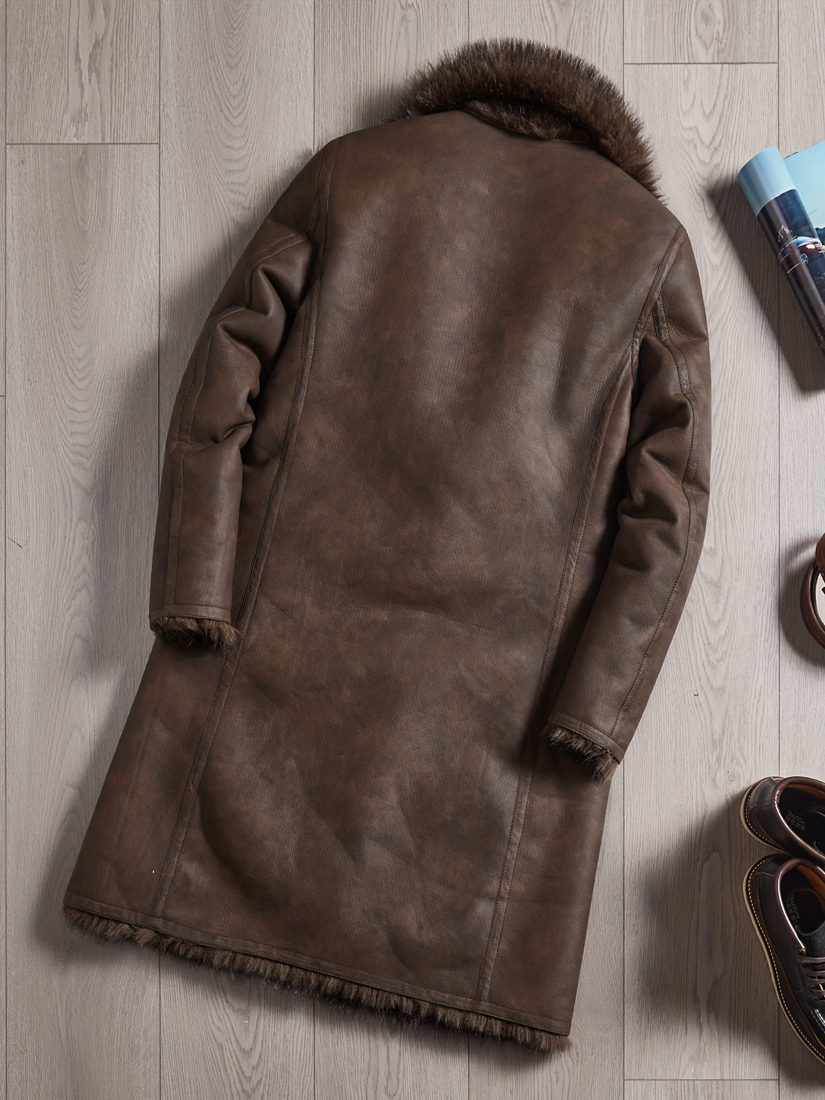 Manteau en fausse fourrure long pour homme, à revers, jaune marron