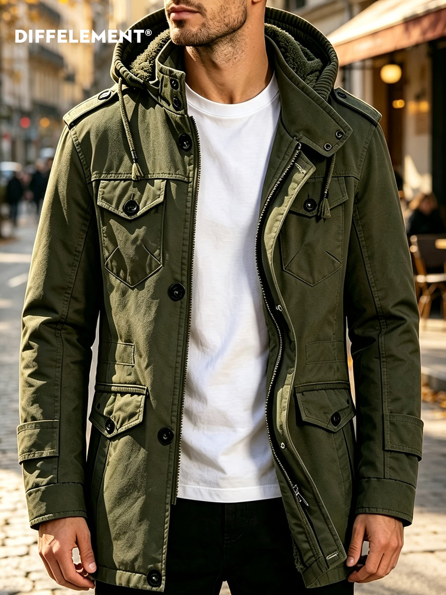 Parka, coupe-vent, à capuche, modele 3, détail du vêtement