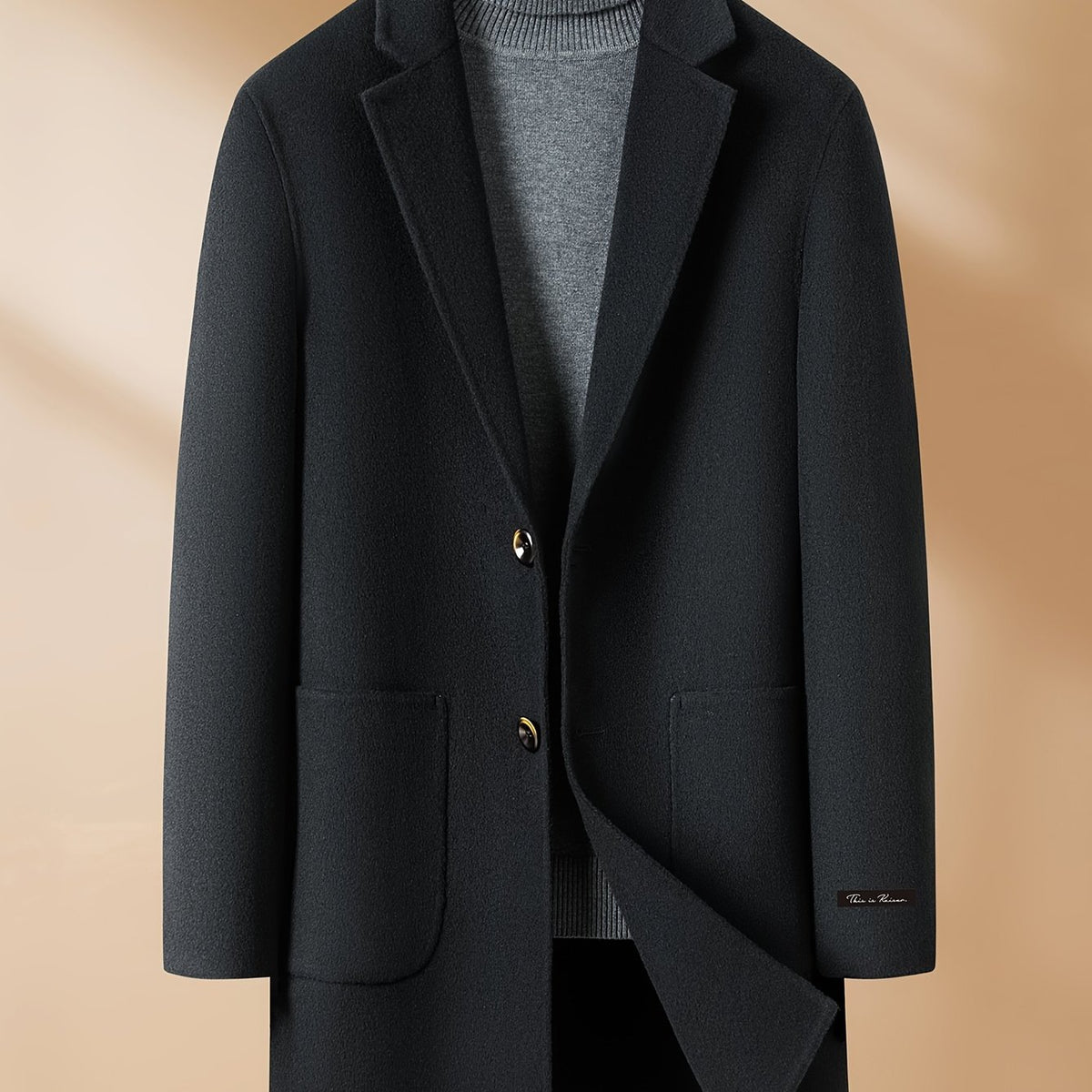 Manteau en laine, 94,1 % laine, à revers, coloris noir, détail Image