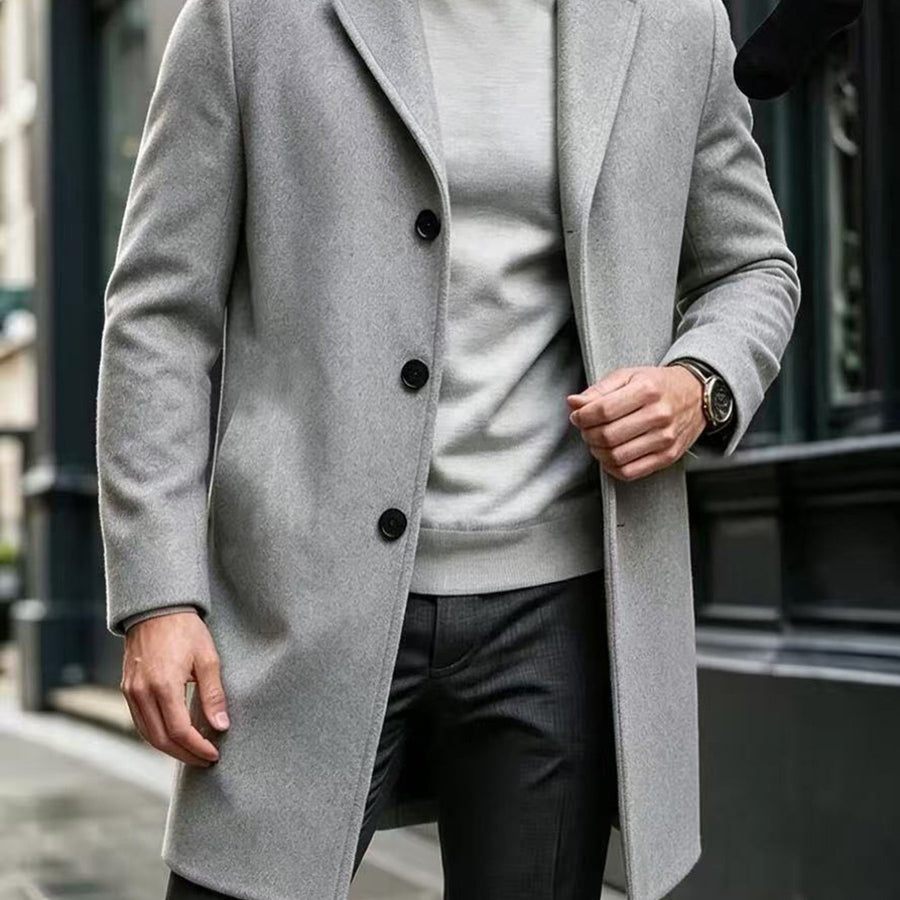 Trench, à revers, modele 12, coloris gris clair, détail