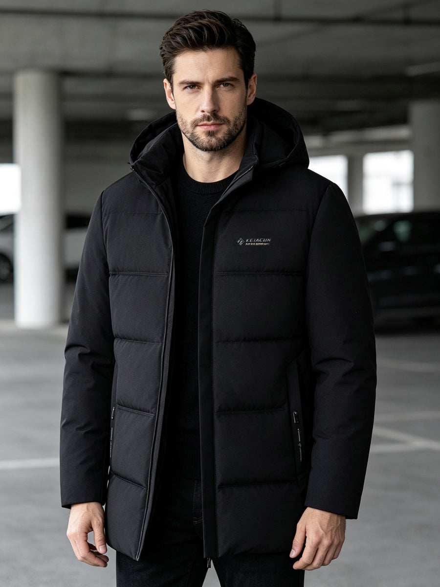 Manteau matelassé long, capuche amovible, détail du vêtement
