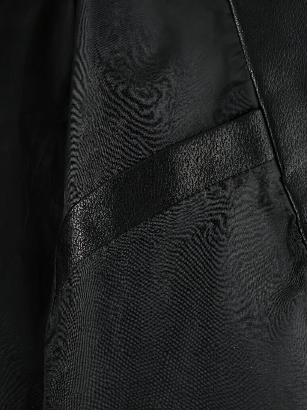 Veste, à revers, fermeture éclair et boutonnage, détail du vêtement