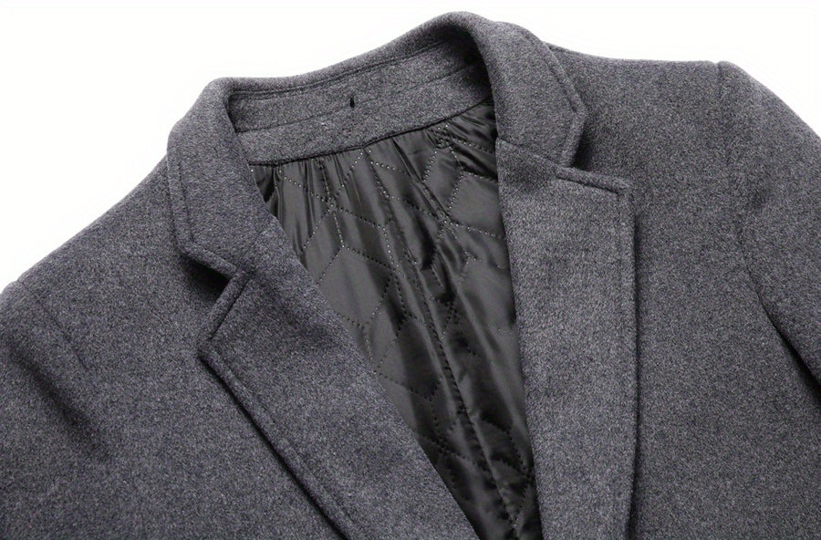 Manteau en laine, 30 % laine, à revers, détail du vêtement