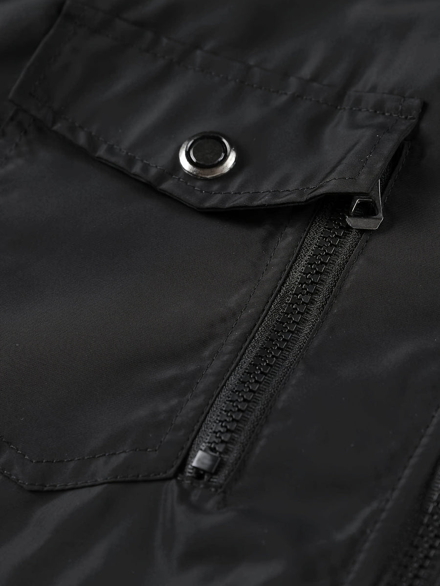 Veste matelassée, à capuche, col montant, détail du vêtement