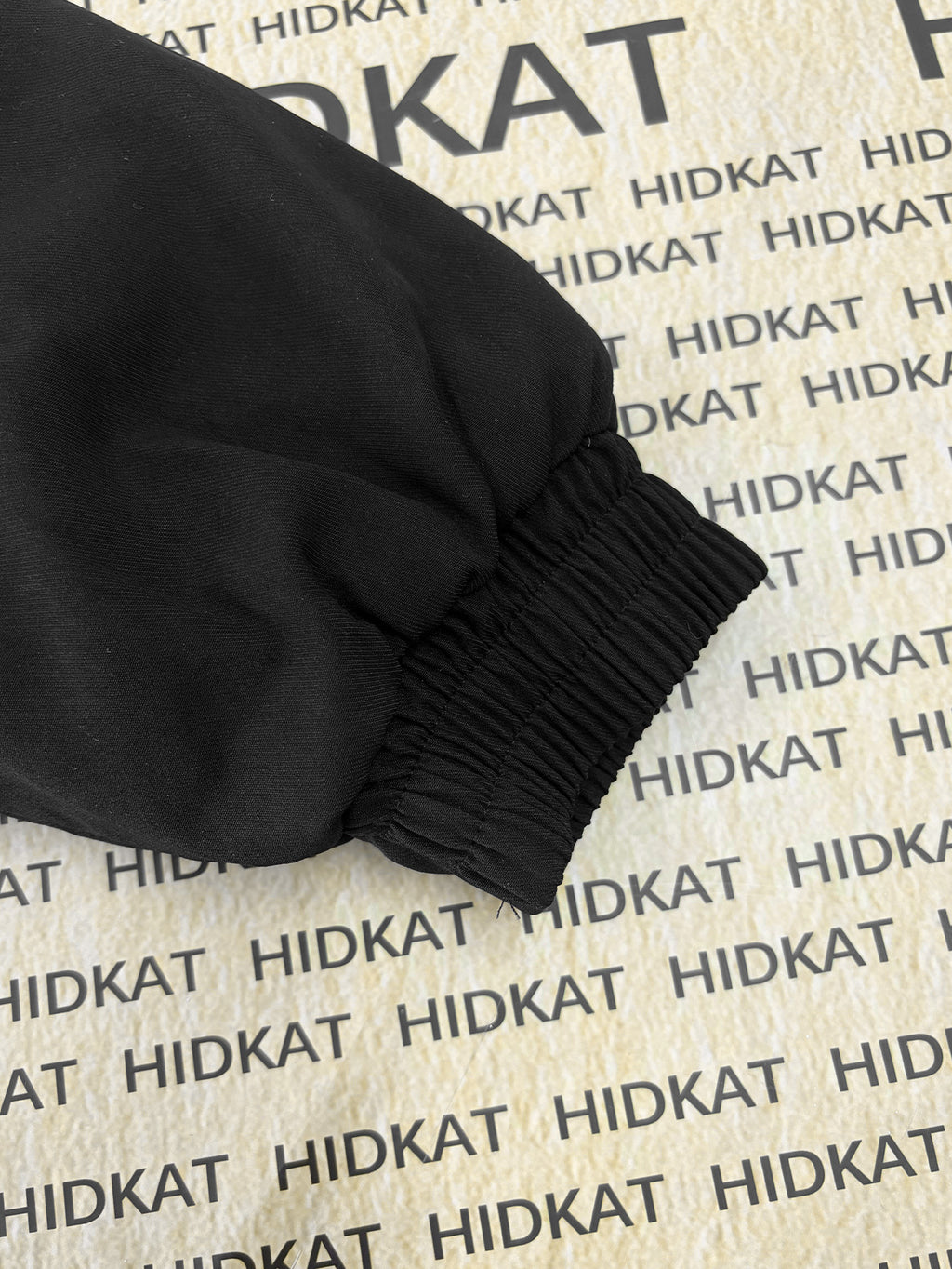Veste pour homme, à capuche, modele 2