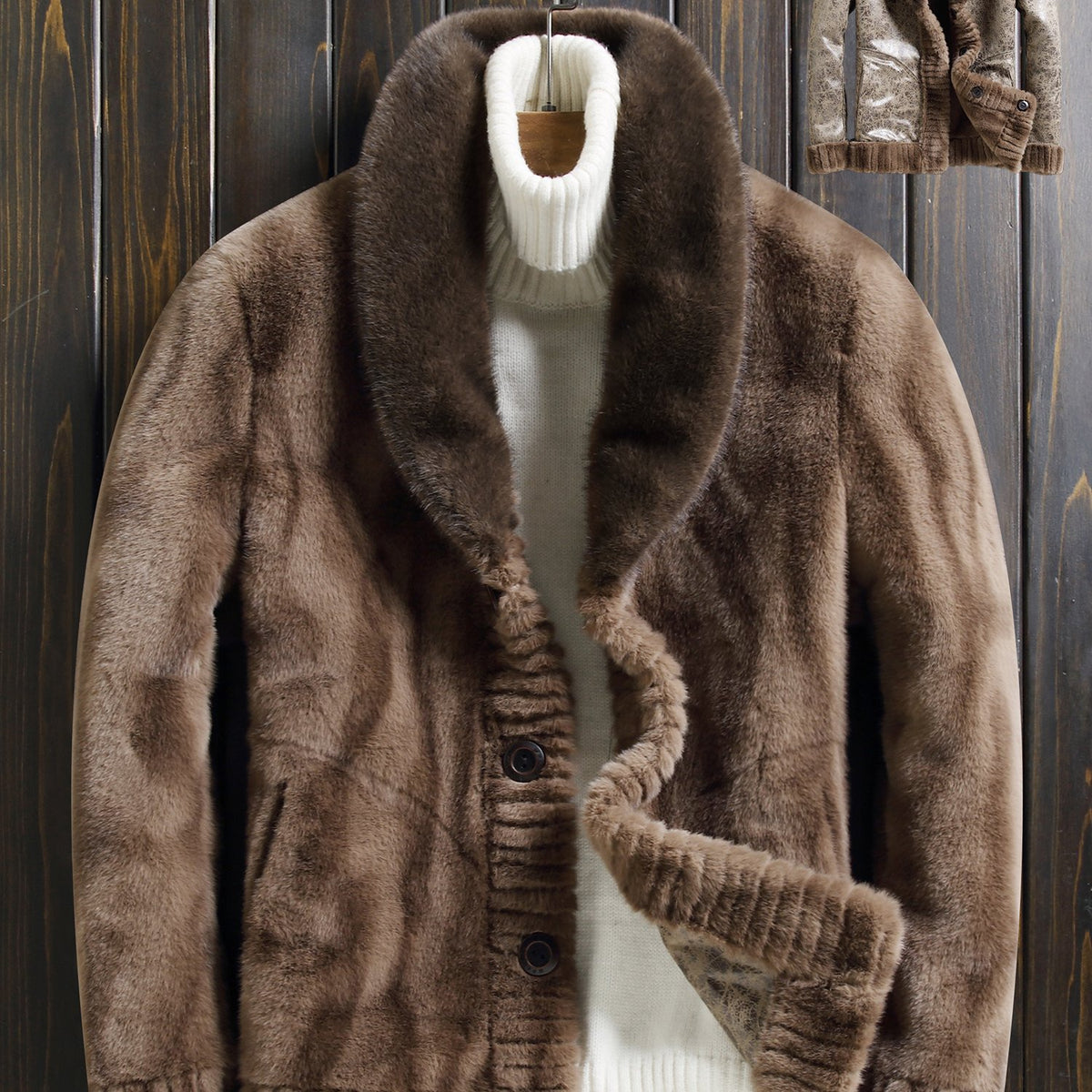 Veste en fausse fourrure longue, réversible, coloris chameau Image