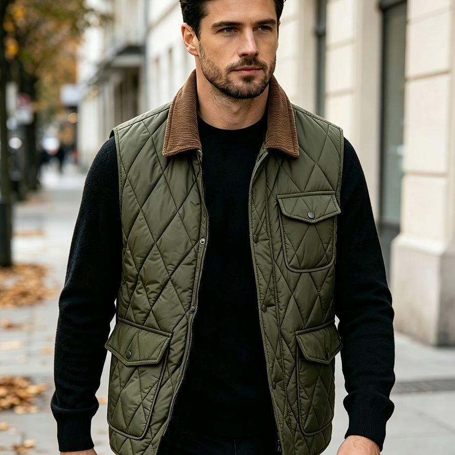 Manteau matelassé long, coupe-vent, à revers, coloris vert, détail