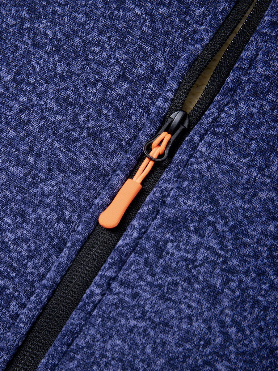 Manteau, polaire, à capuche, gris foncé, détail du vêtement